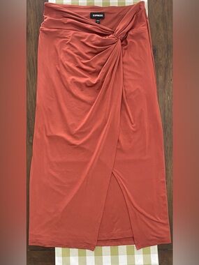 Express Midi Skirt in Burnt Orange